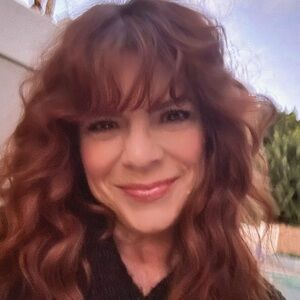 Meet your Posher, Julianne